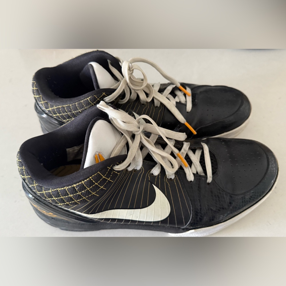 Kobe 4 Del Sol Size 11.5 Men